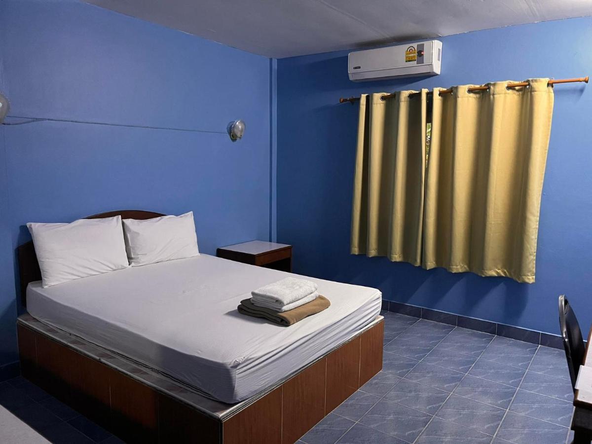 Metro Palace Satun Extérieur photo